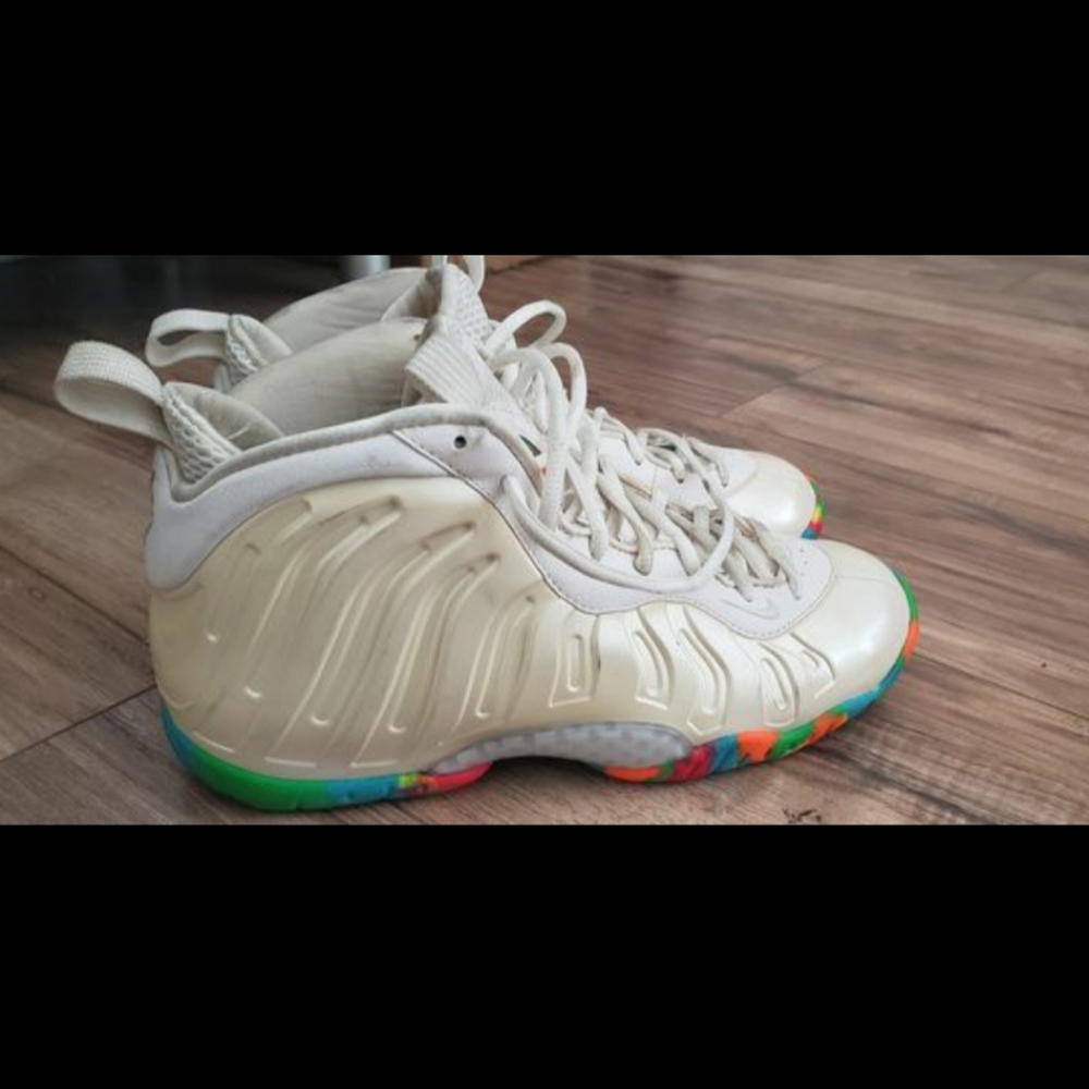 Nike shoes size 6.5 y